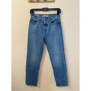 Levi’s Wedgie Straight Medium Wash Jeans 25